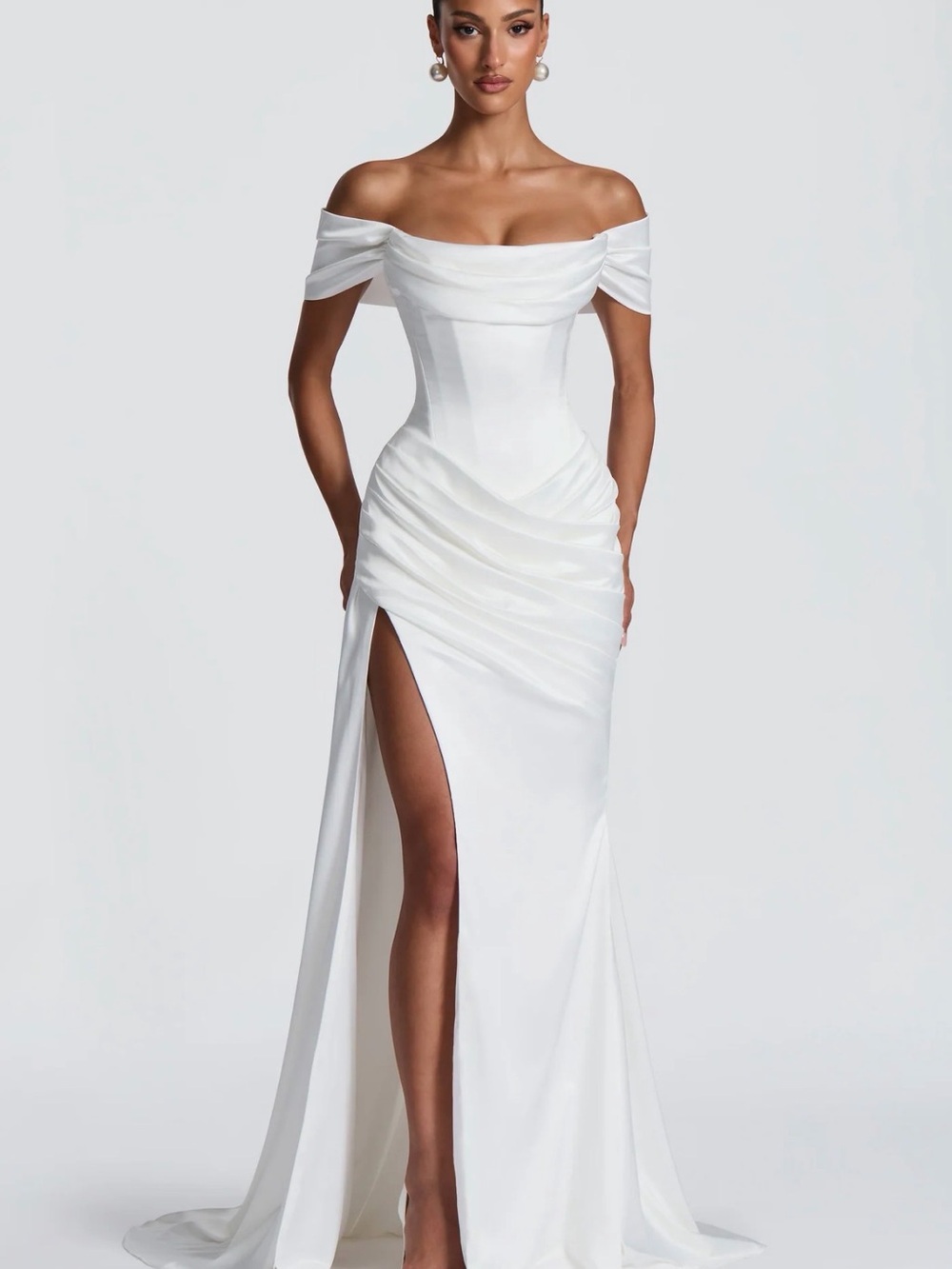 Elegant Off-Shoulder White Bridal Gown with High Side Slit